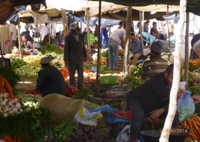 Taroudant-Souk du dimanche-Belles couleurs de légumes