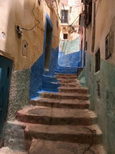 moulay-idriss-maisons-peintes-bleu-ou-vert-turquoise